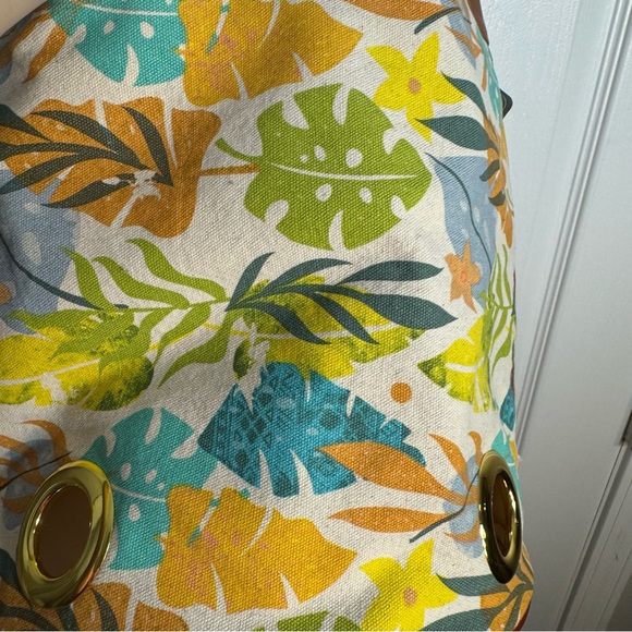 NWT. Disney Store Moana pool beach Bag. Carry all your poolside or beach items - Picture 13 of 13